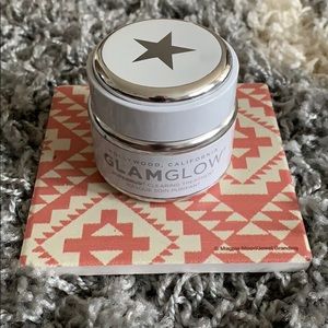 Glamglow supermud mask